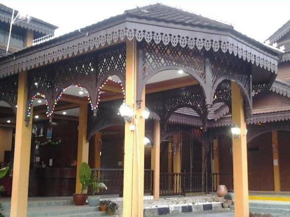 Green Village Pasir Salak Eco River Resort Kampung Gajah  Dış mekan fotoğraf