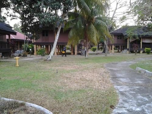 Green Village Pasir Salak Eco River Resort Kampung Gajah  Dış mekan fotoğraf